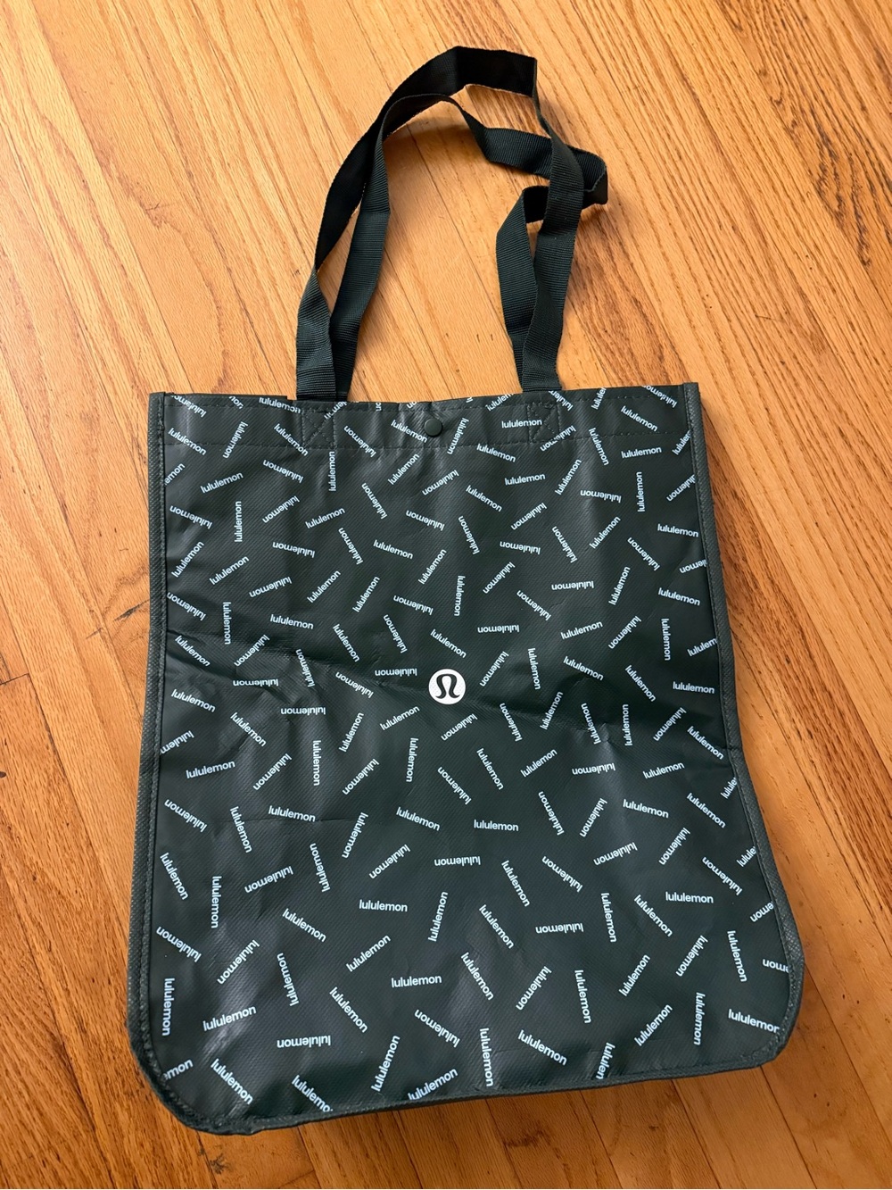 Lululemon Reusable Medium Bag